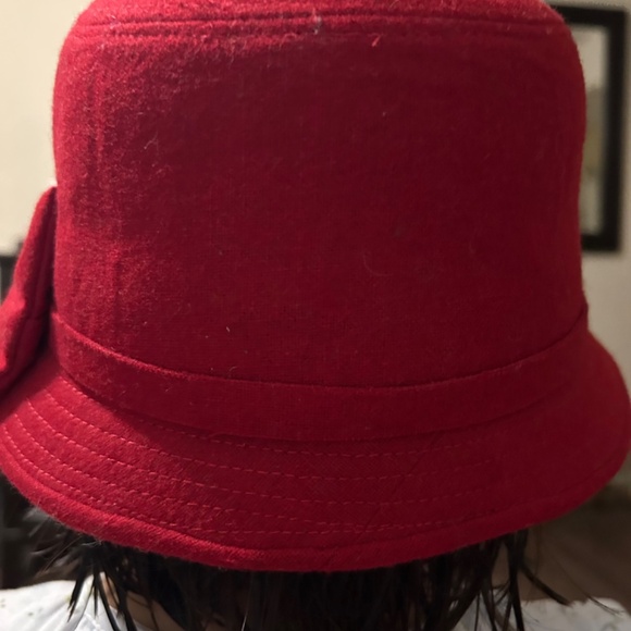Red Women’s Hat - Picture 2 of 3